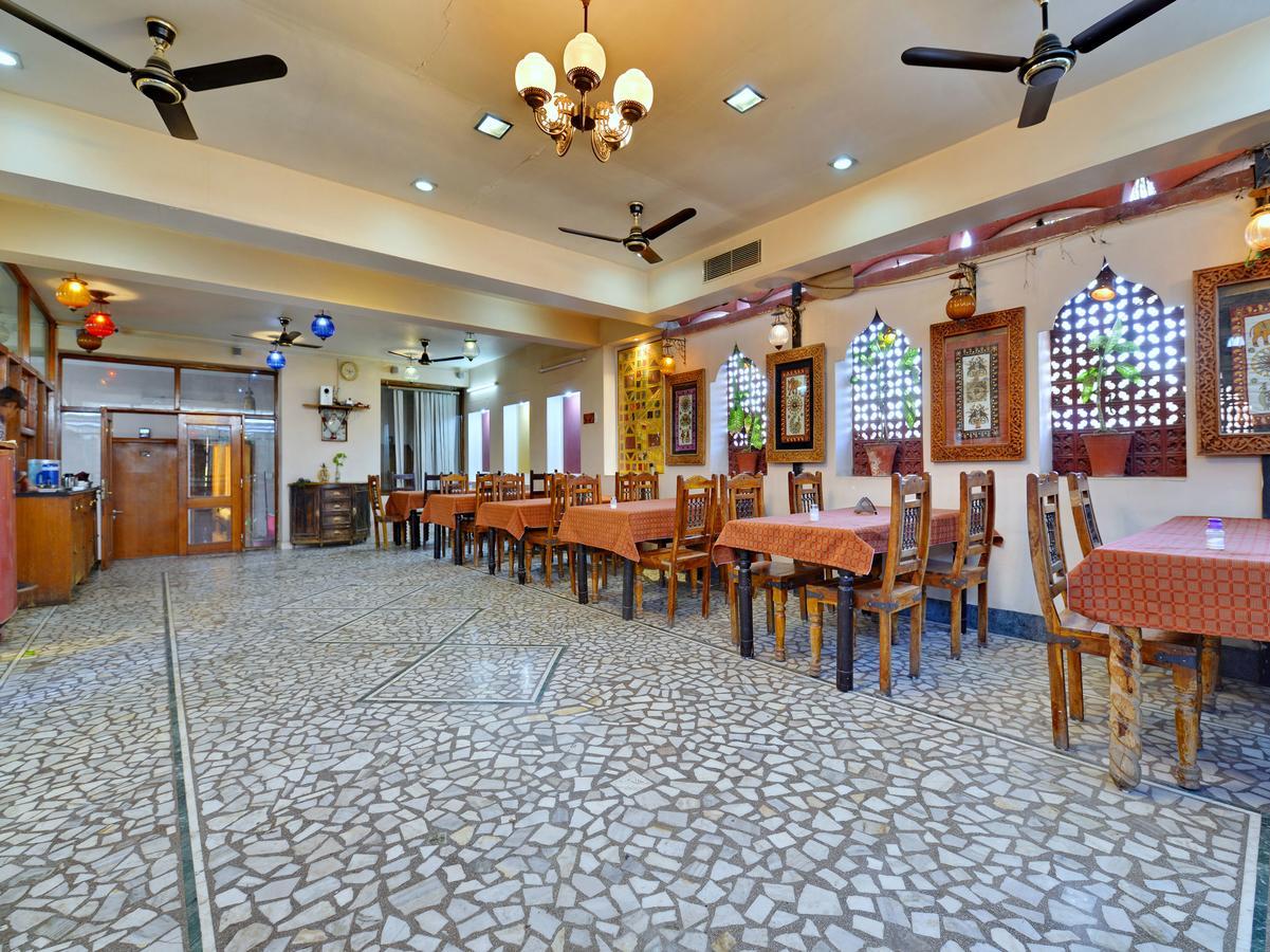Oyo 9900 Hotel Pioneer Plaza Jodhpur  Exterior photo